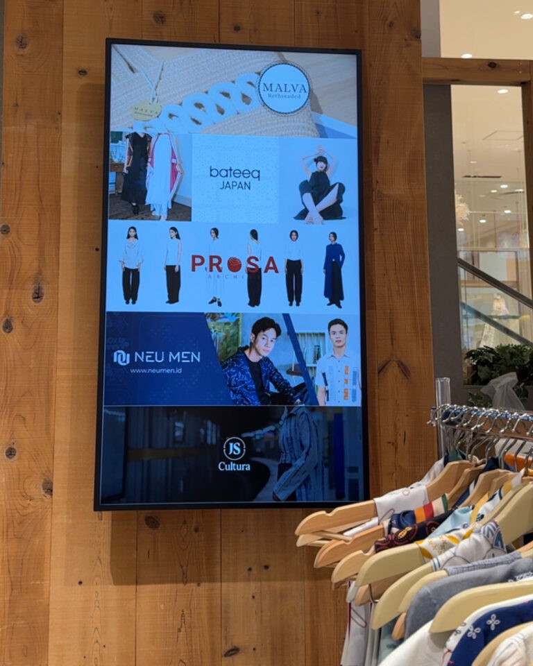 Pop-up store at Kobe Marui